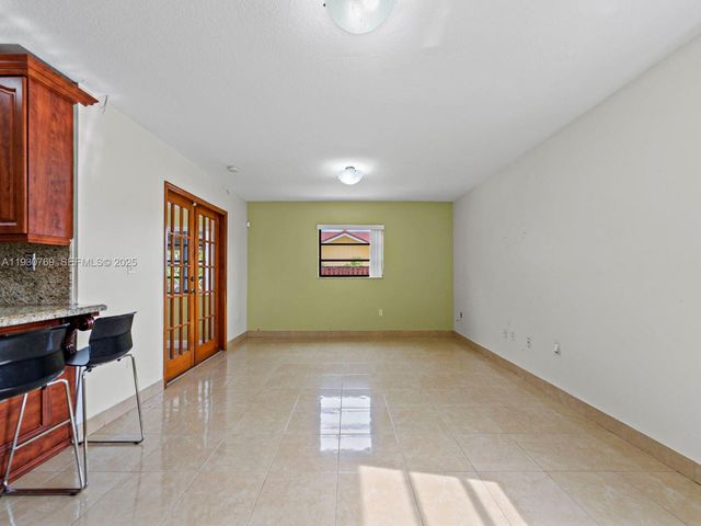 3791 SW 142nd Ave, Miami, FL 33175