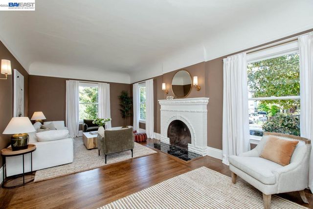 1111 Union St, Alameda, CA 94501