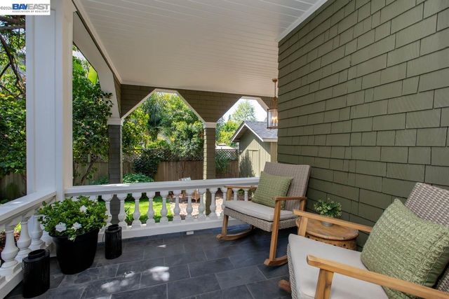 1111 Union St, Alameda, CA 94501