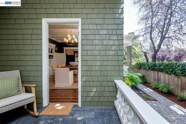1111 Union St, Alameda, CA 94501