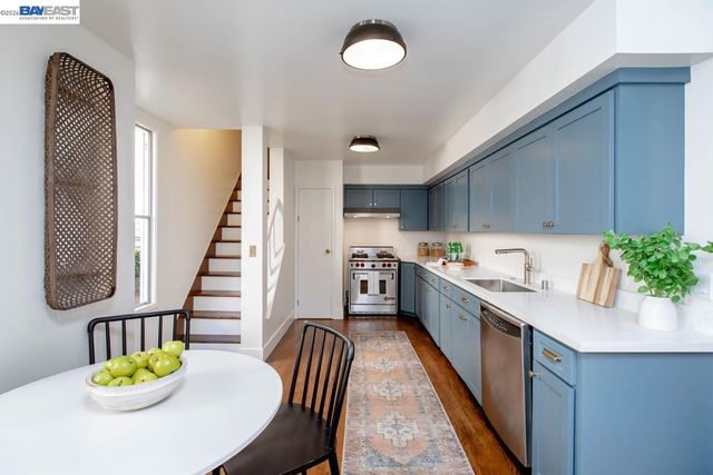 1111 Union St, Alameda, CA 94501