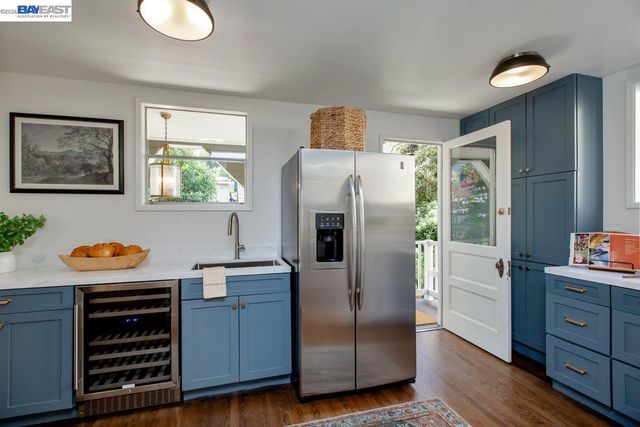 1111 Union St, Alameda, CA 94501