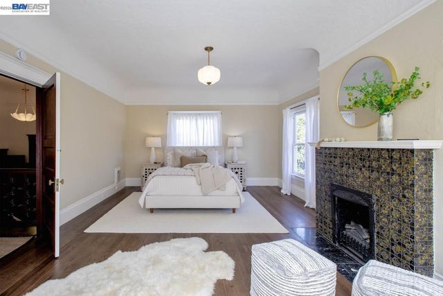 1111 Union St, Alameda, CA 94501