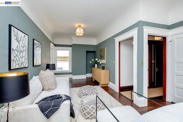 1111 Union St, Alameda, CA 94501