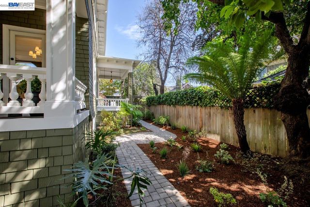 1111 Union St, Alameda, CA 94501
