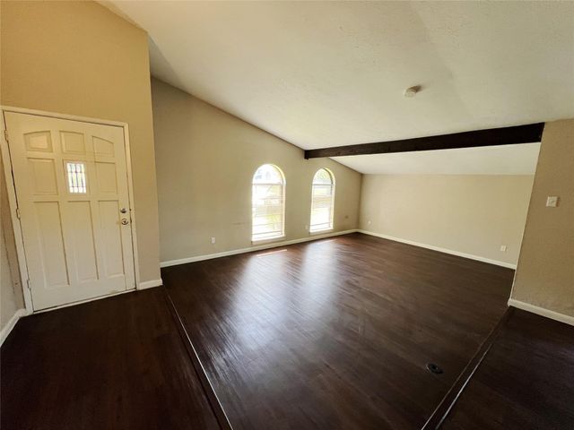 15806 Corsair Road, Houston, TX 77053