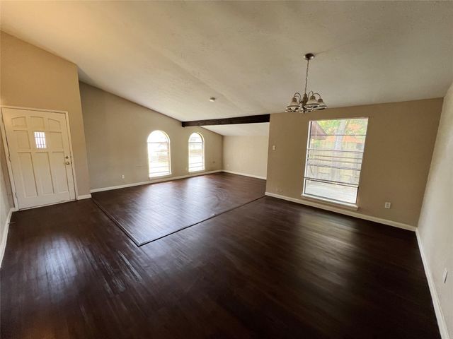 15806 Corsair Road, Houston, TX 77053