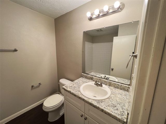 15806 Corsair Road, Houston, TX 77053