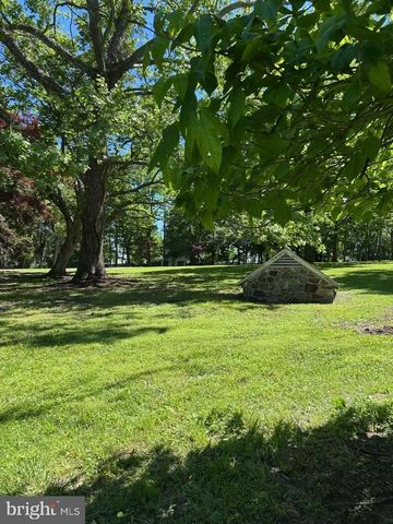 6410 KENNETT PIKE, Wilmington, DE 19807