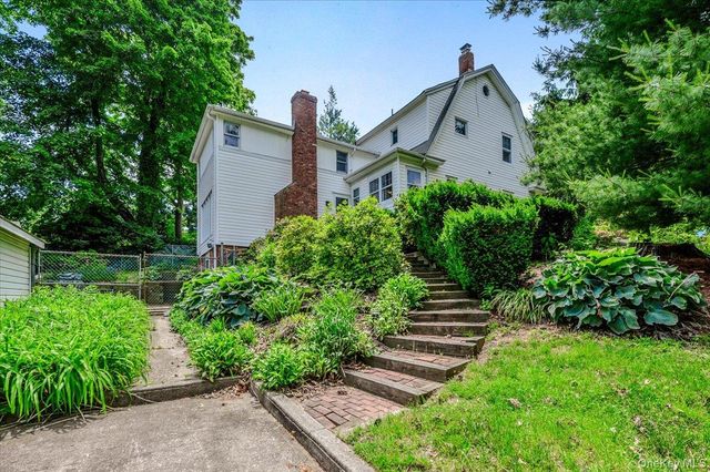 36 Seaview Avenue, Northport, NY 11768