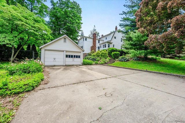 36 Seaview Avenue, Northport, NY 11768