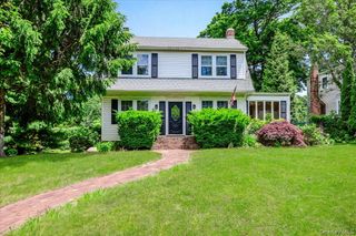 36 Seaview Avenue, Northport, NY 11768