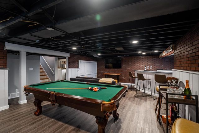 516 N Pleasant View STREET, Wauwatosa, WI 53226