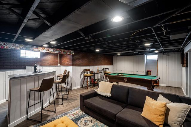 516 N Pleasant View STREET, Wauwatosa, WI 53226