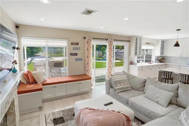 25550 Longfellow Place, Stevenson Ranch, CA 91381