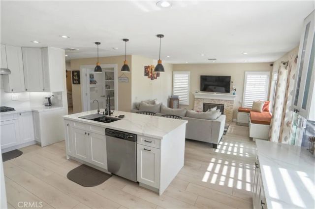 25550 Longfellow Place, Stevenson Ranch, CA 91381