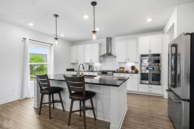 4724 White Willow Way, New Palestine, IN 46163