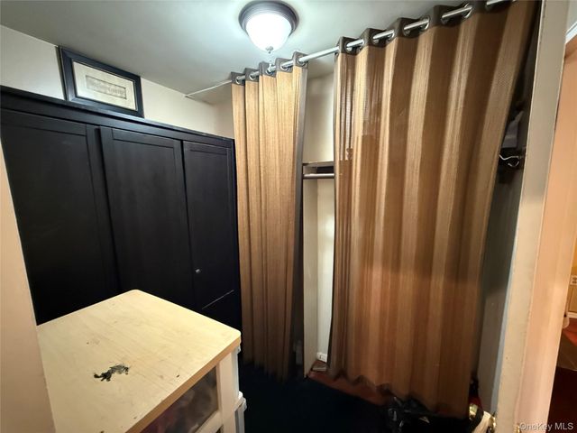 30 South Cole Avenue 2E, Spring Valley, NY 10977