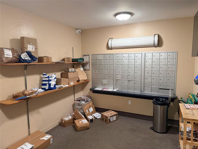 30 South Cole Avenue 2E, Spring Valley, NY 10977