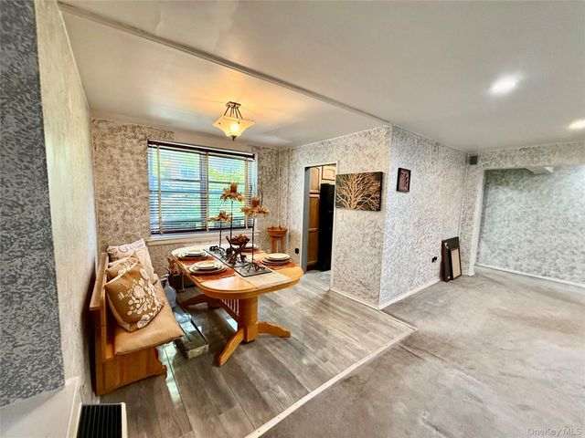 30 South Cole Avenue 2E, Spring Valley, NY 10977