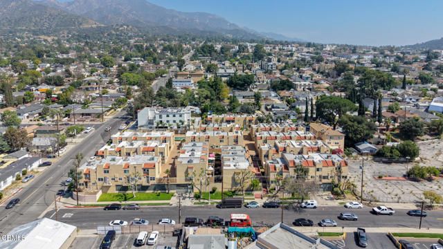 10260 Plainview Avenue 12, Los Angeles, CA 91042