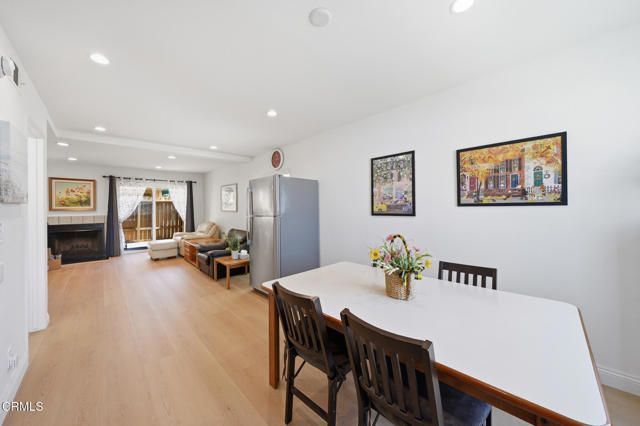 10260 Plainview Avenue 12, Los Angeles, CA 91042