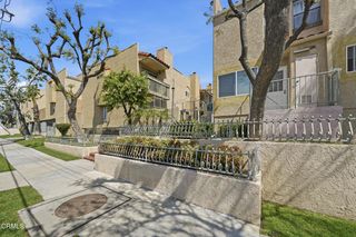 10260 Plainview Avenue 12, Los Angeles, CA 91042