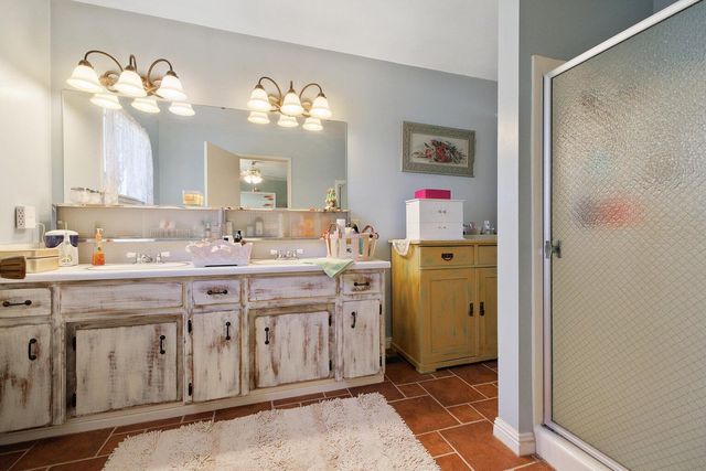 44223 Balch Park Road Road, Springville, CA 93265