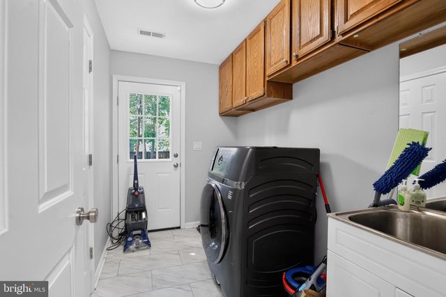 10511 HOLLEYBROOKE DR, Spotsylvania, VA 22553