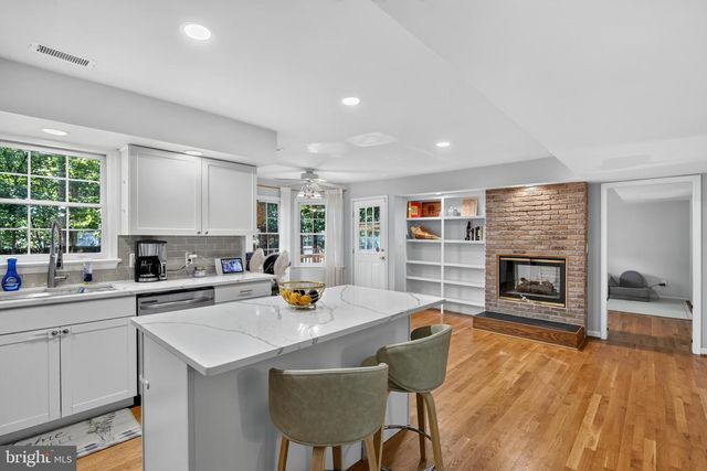 10511 HOLLEYBROOKE DR, Spotsylvania, VA 22553