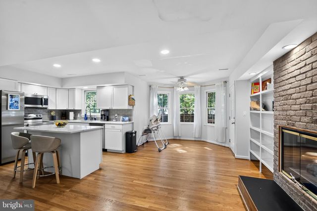 10511 HOLLEYBROOKE DR, Spotsylvania, VA 22553