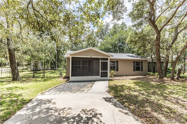 4438 Calamondin Street, Lady Lake, FL 32159