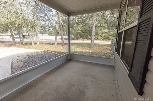 4438 Calamondin Street, Lady Lake, FL 32159
