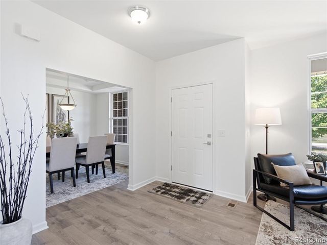 53283 Jaclyn Drive, Shelby Twp, MI 48315