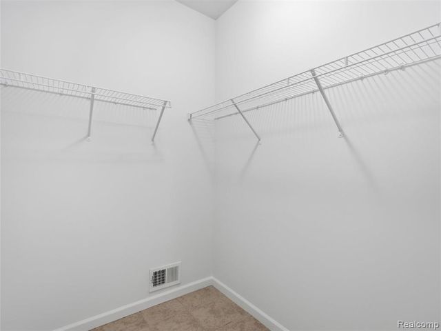 53283 Jaclyn Drive, Shelby Twp, MI 48315