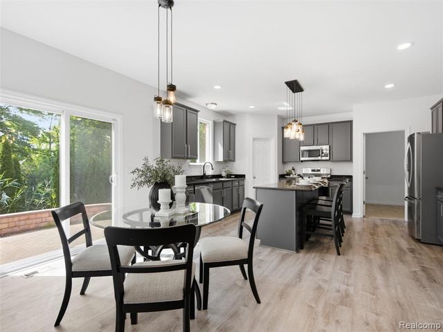 53283 Jaclyn Drive, Shelby Twp, MI 48315