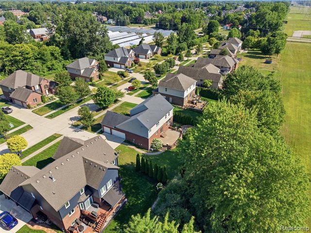 53283 Jaclyn Drive, Shelby Twp, MI 48315