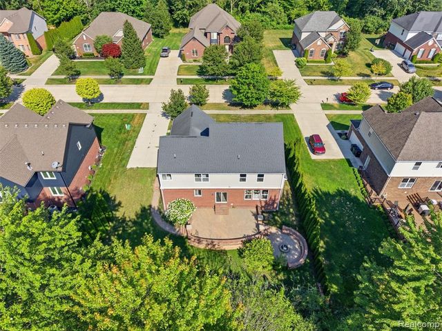53283 Jaclyn Drive, Shelby Twp, MI 48315