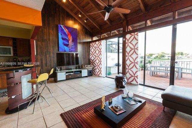 13163 SW 15th Ln 13163, Miami, FL 33184