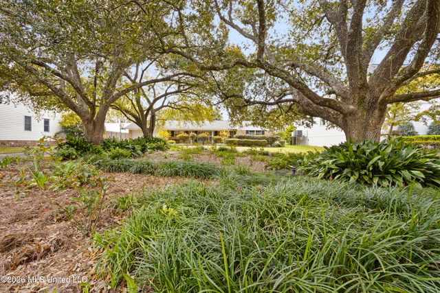 103 Bayou Circle, Gulfport, MS 39507