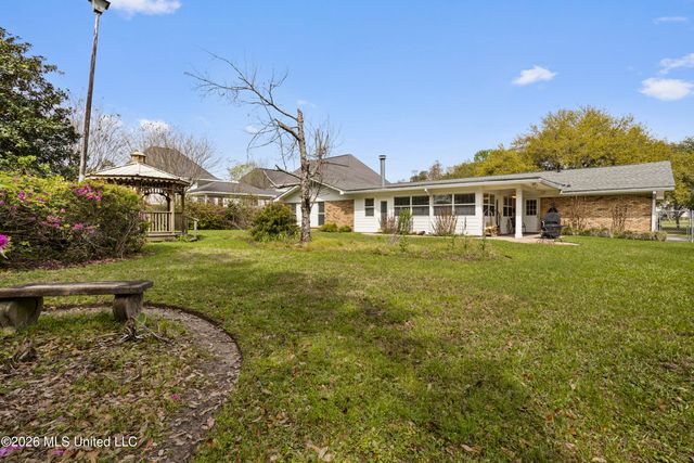 103 Bayou Circle, Gulfport, MS 39507