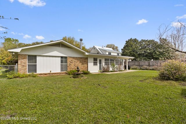 103 Bayou Circle, Gulfport, MS 39507