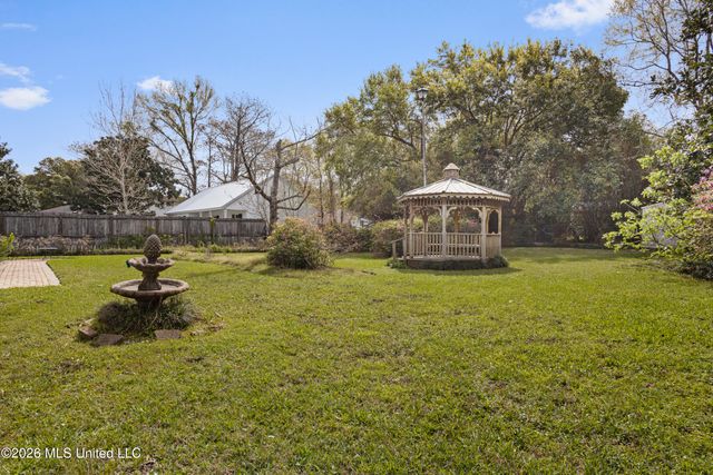 103 Bayou Circle, Gulfport, MS 39507