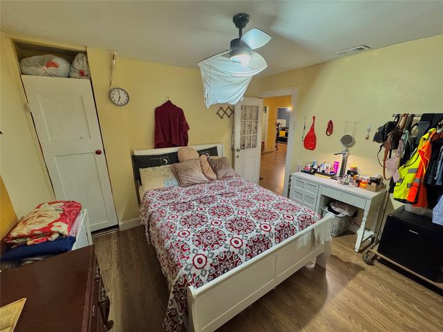 3232 Springview Avenue, Dallas, TX 75216