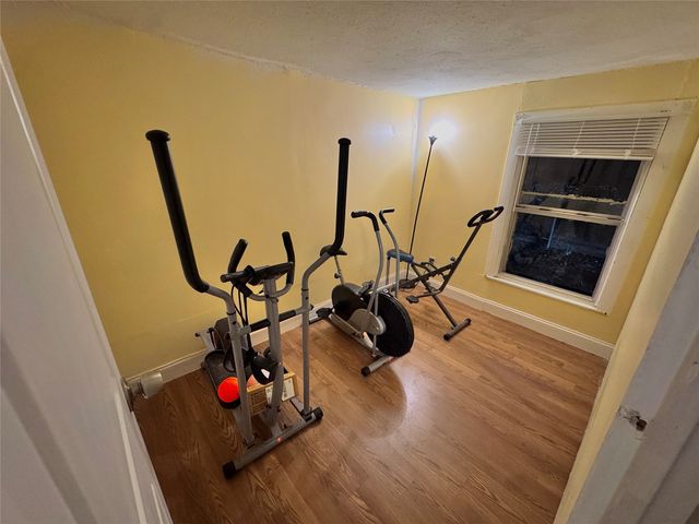 3232 Springview Avenue, Dallas, TX 75216