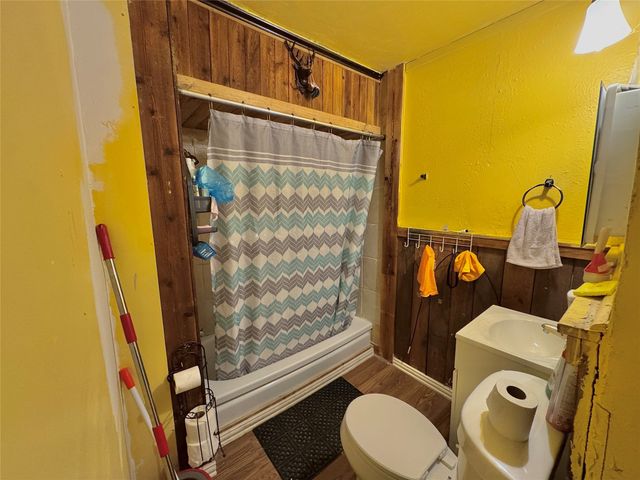 3232 Springview Avenue, Dallas, TX 75216