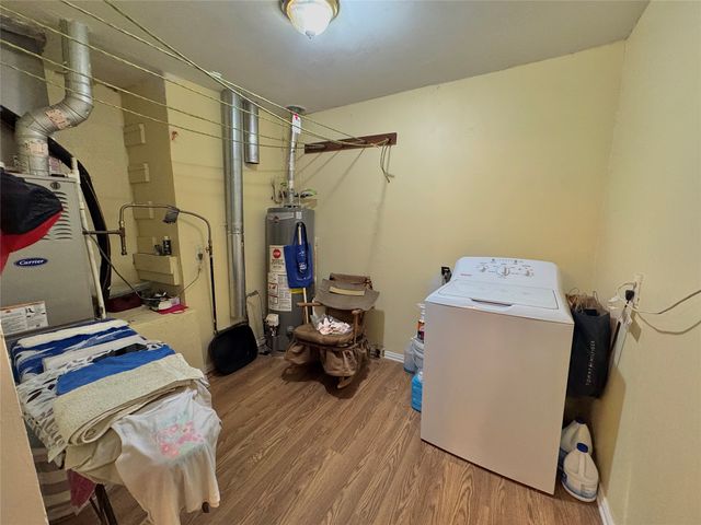 3232 Springview Avenue, Dallas, TX 75216