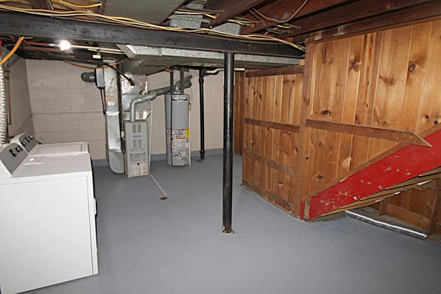 926 Mill Street, Lincoln Park, MI 48146