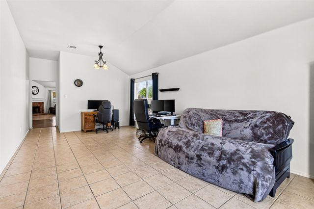 825 Rowdy Drive, Royse City, TX 75189