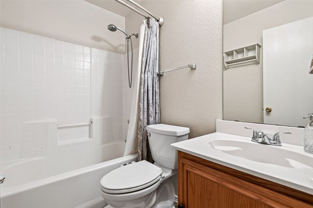825 Rowdy Drive, Royse City, TX 75189